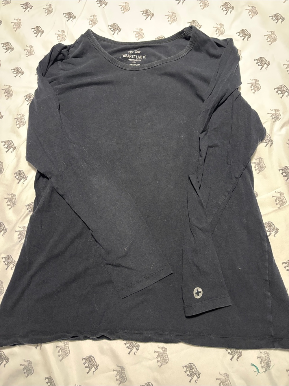 White Cross Women's Long-Sleeve Tee - Black
